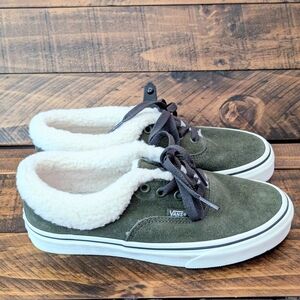 VANS Authentic Sherpa Grape Leaf Green Suede Shoes Casual Mens 7 Womens 5.5 NEW